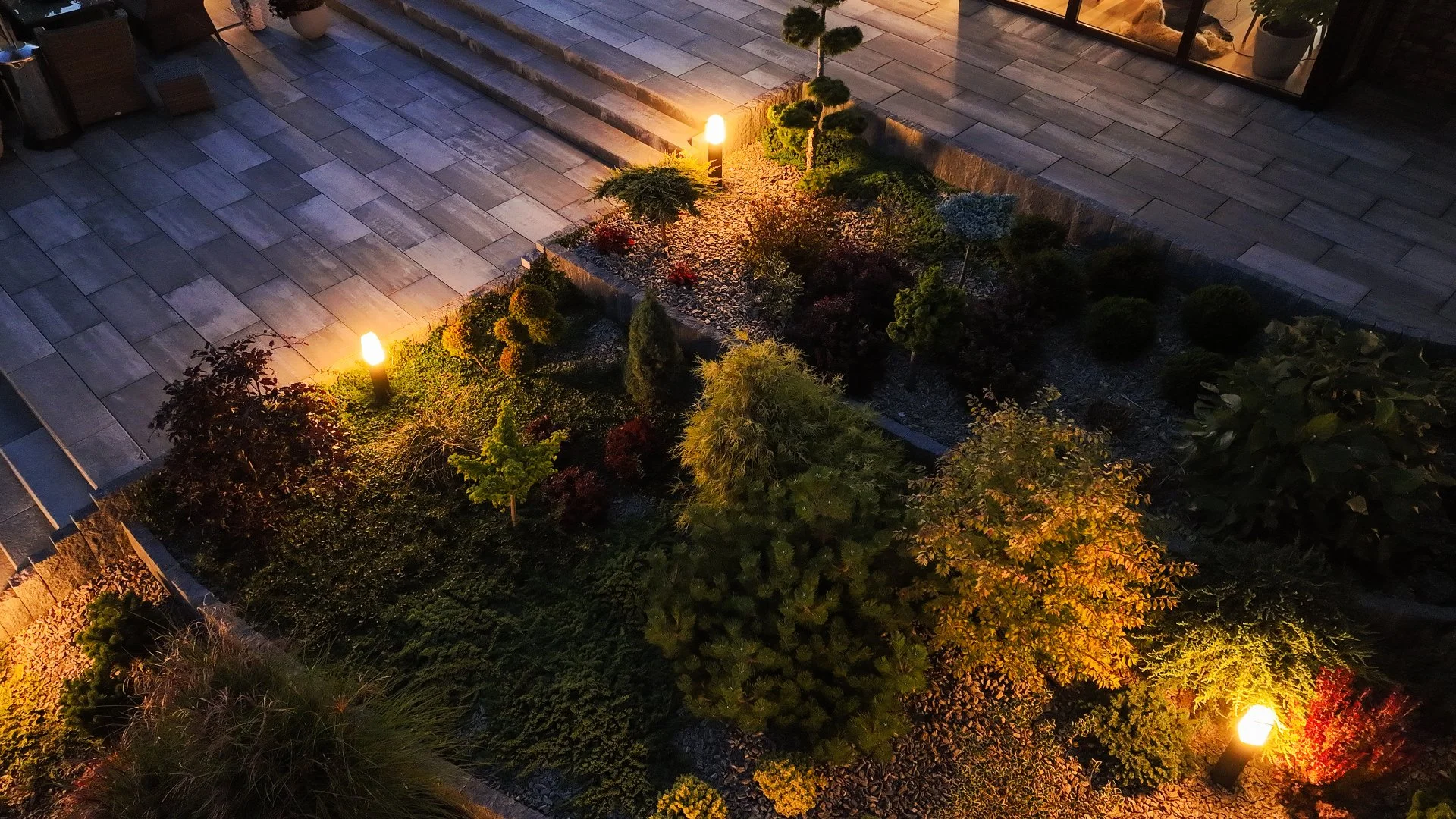 Investing in Outdoor Lighting? Go Bluetooth
